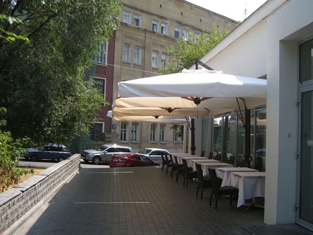 Зонт профессиональный двухкупольный 3х6 м Scolaro Wood Double, имитация ироко, слоновая кость