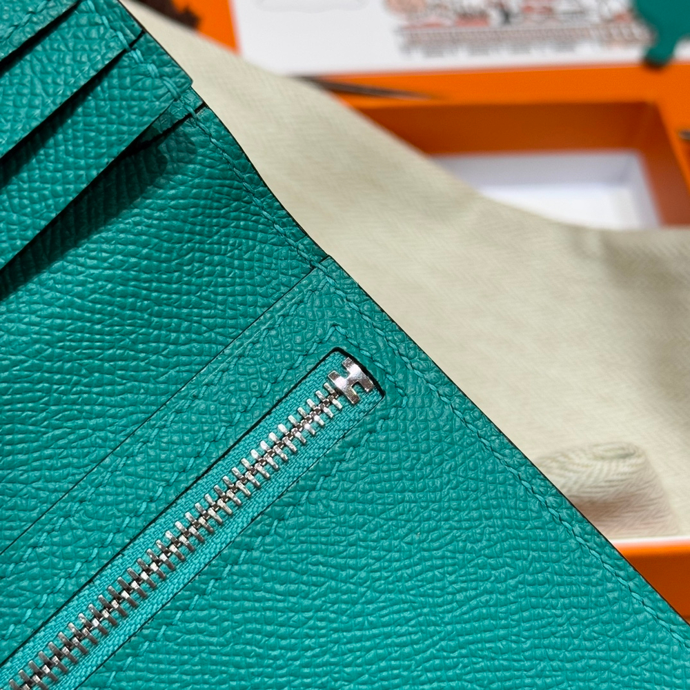 Hermes Bearn Wallet
