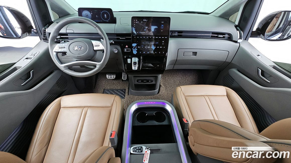 Hyundai Staria Lounge 9-и местный (03.2023)