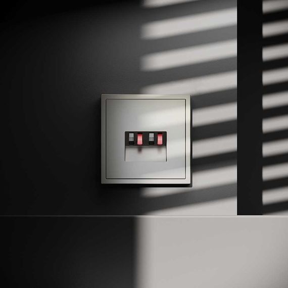 Розетка акустическая встраиваемая Voltum S70 4-местная, (шелк) VLS060304