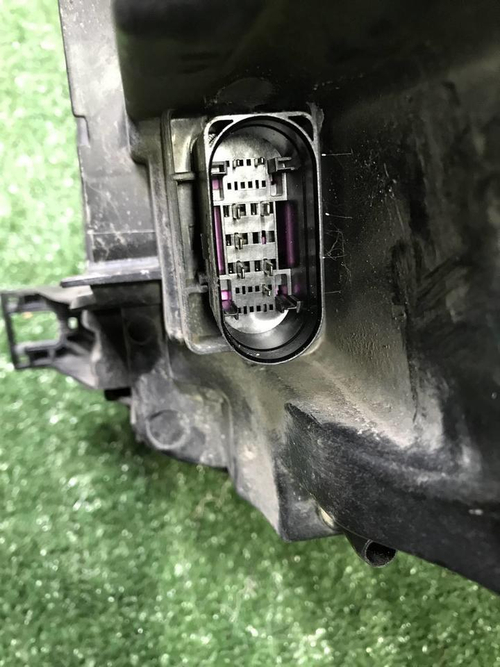 Фара правая Audi Q5 2 80А (2017-2020) LED