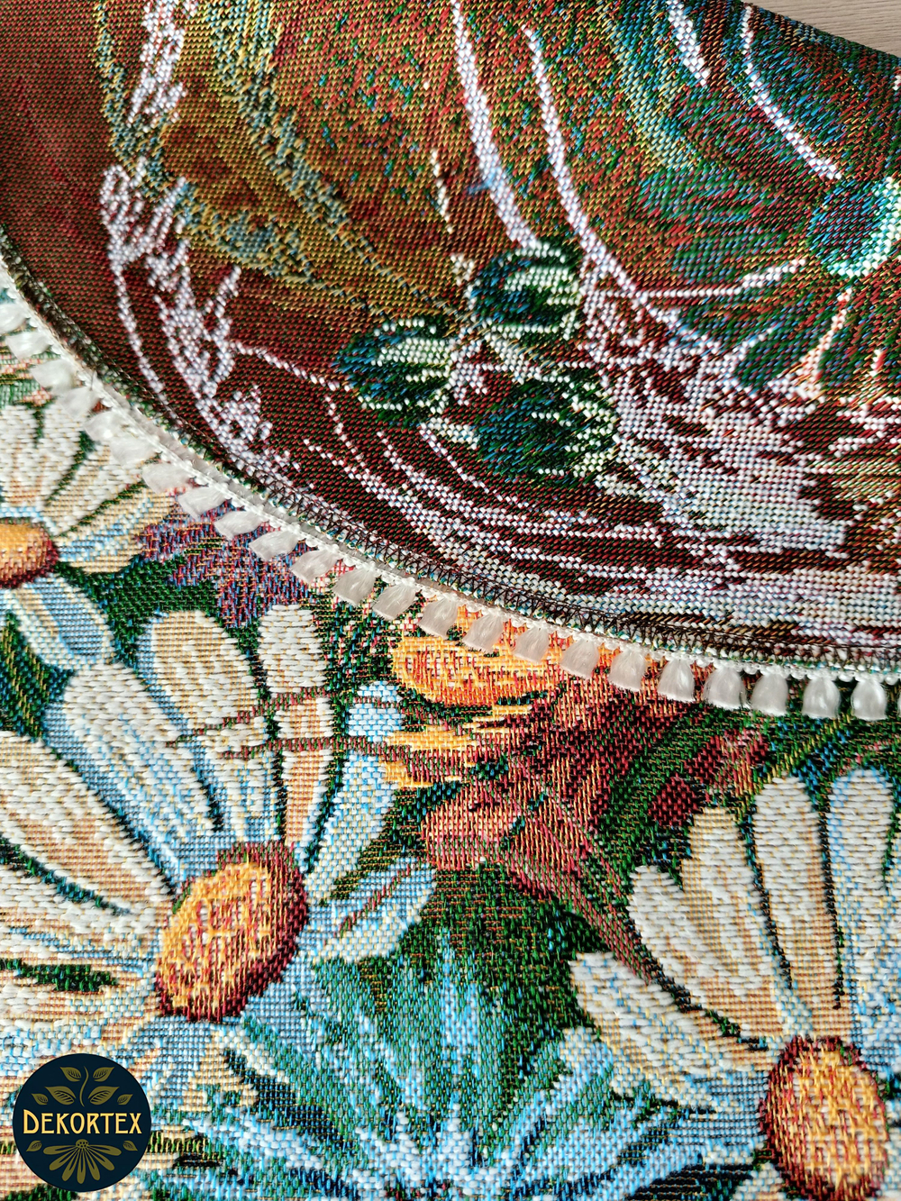 Декоративная гобеленовая салфетка Ромашковый венок D 54 см