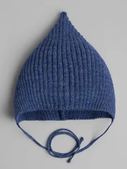 Чепчик детский вязаный на завязках