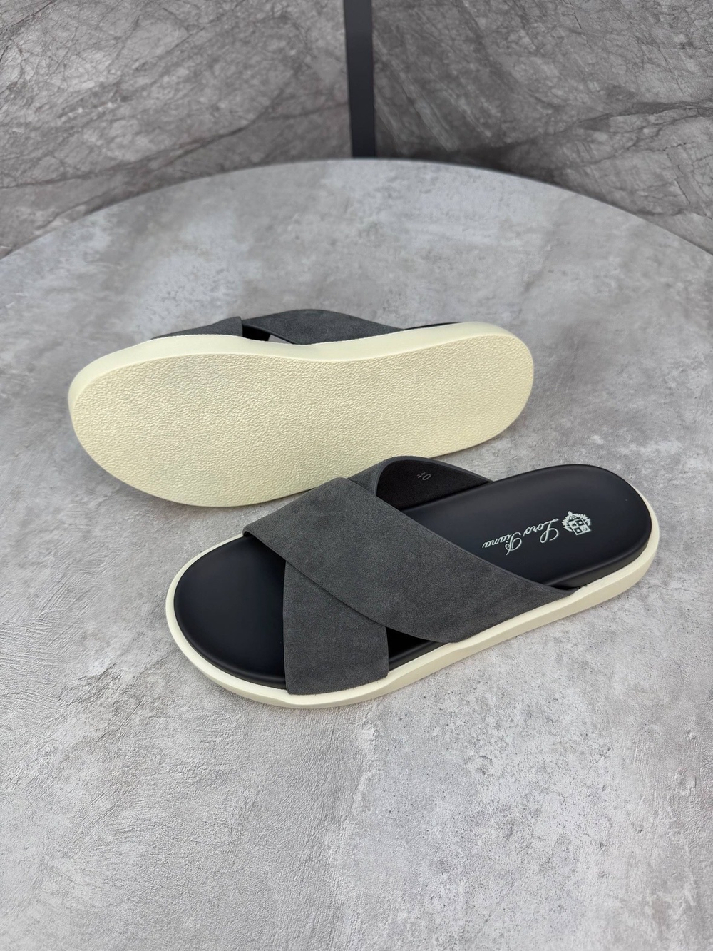 Шлепанцы Loro Piana