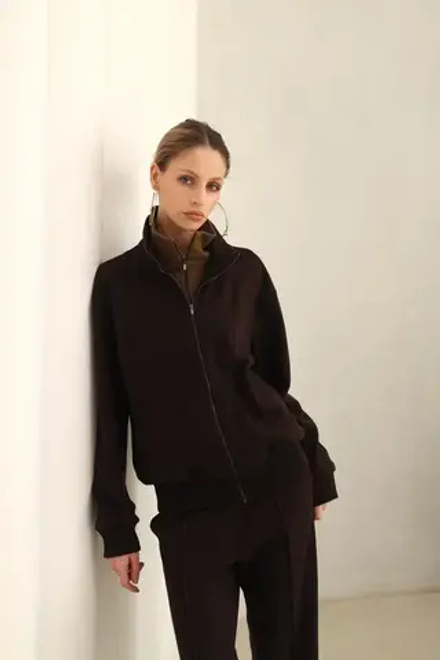 Костюм спортивный из шерсти с добавлением кашемира