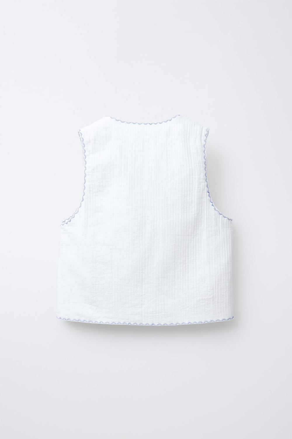 ZARA СТЕГАНЫЙ ЖИЛЕТ С КОНТРАСТНОЙ ВЫШИВКОЙ, ЭКРЮ