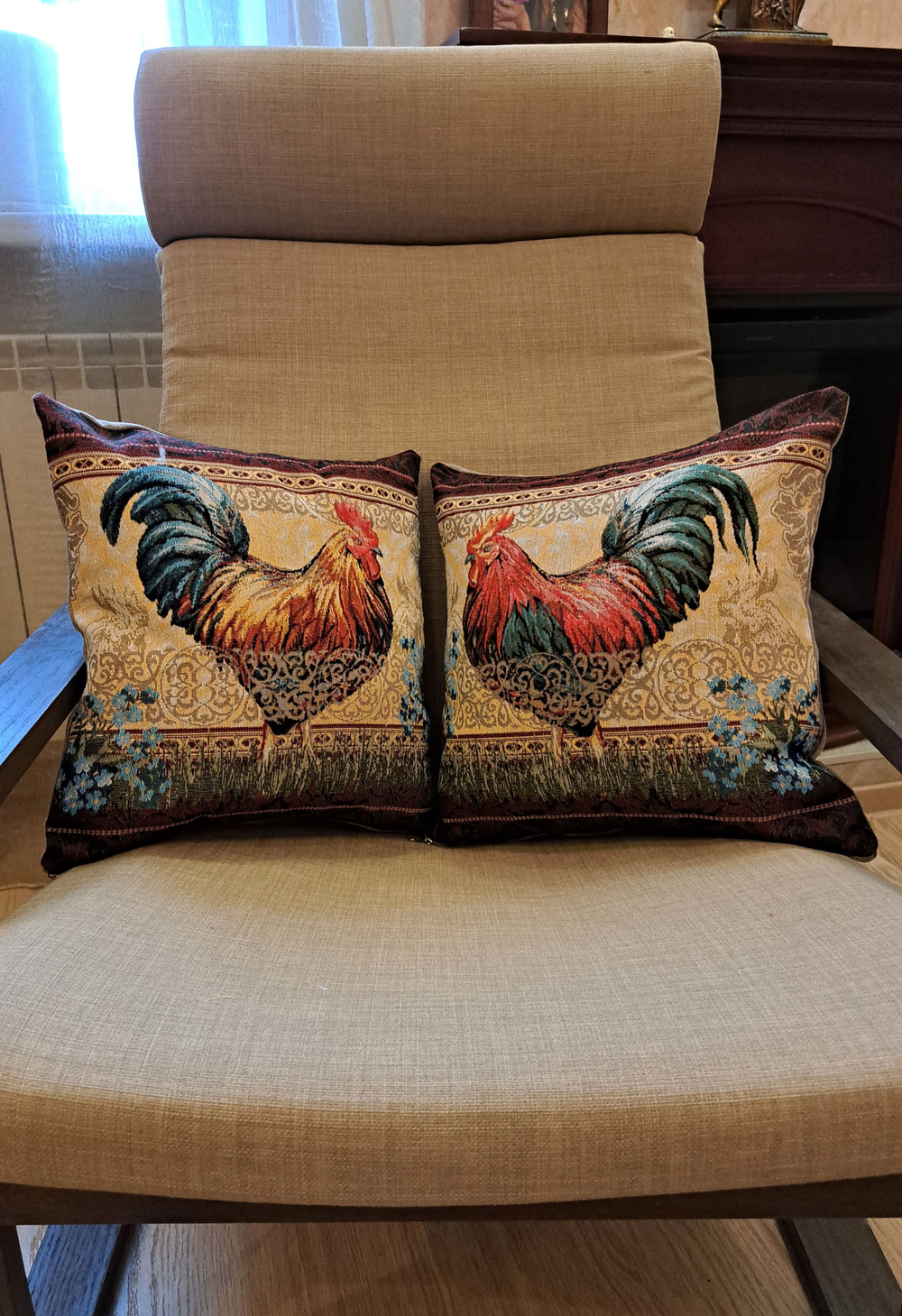 Декоративный гобеленовый чехол для интерьерной подушки Золотой гребешок 2 38*38