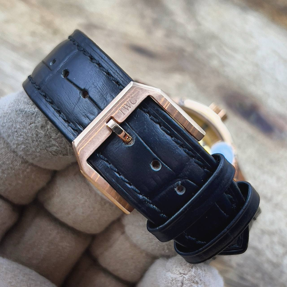Часы IWC