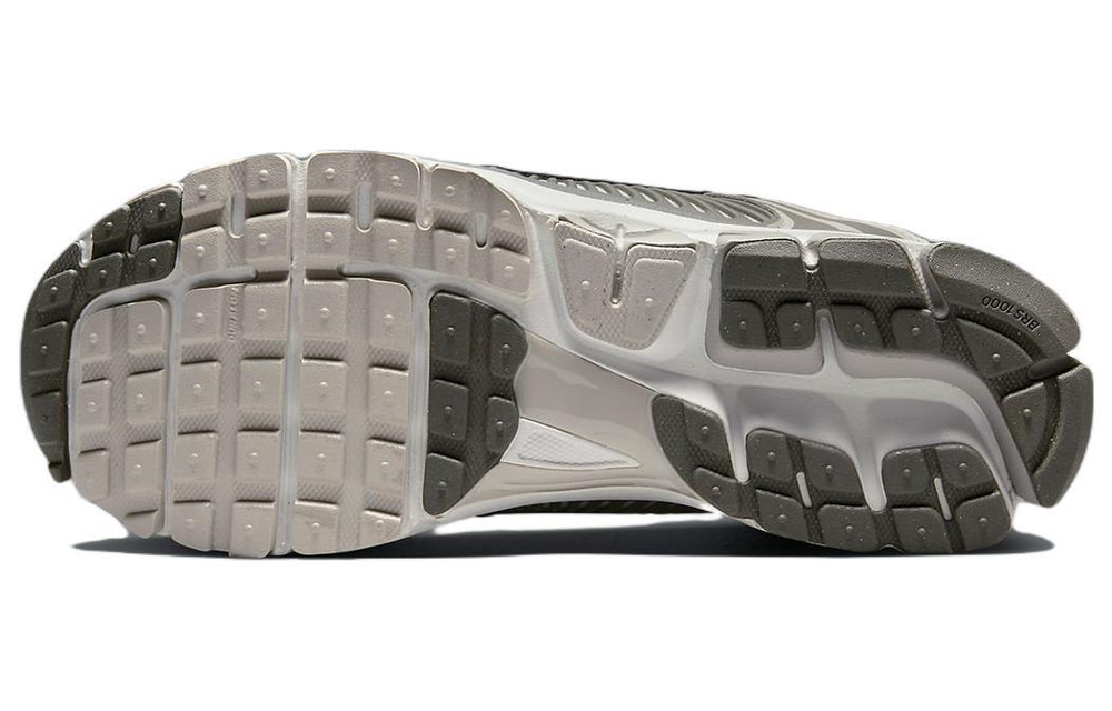 Кроссовки Nike Air Zoom Vomero 5 "Bone Beige"