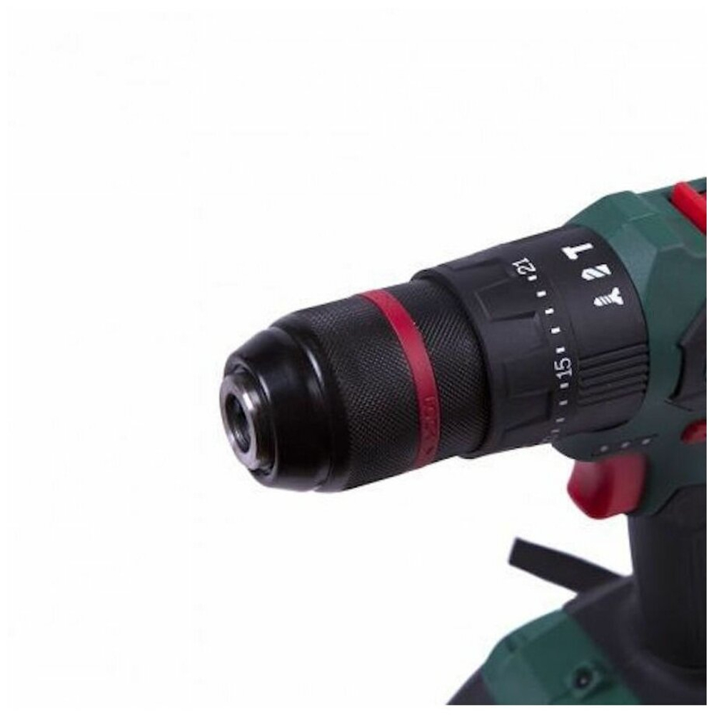 Аккумуляторная ударная дрель-шуруповерт FAVOURITE DC 1803