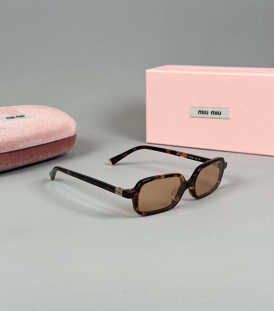Очки MIU MIU