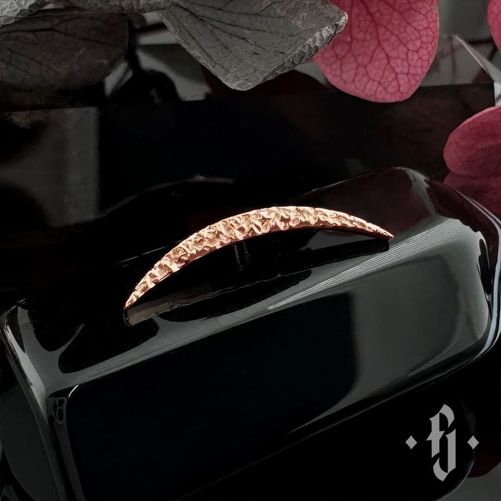 Накрутка &quot;Hammered Cheshire Moon&quot; - Розовое золото