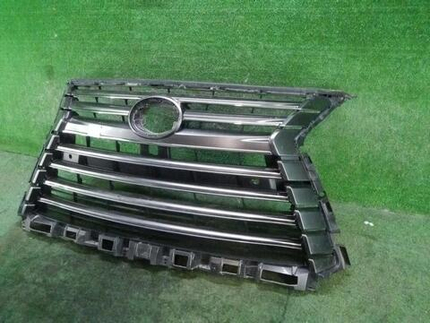 Решетка радиатора Lexus LX 3 (2015-2023)