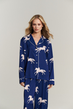 Костюм двойка с лошадьми - S размер