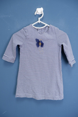 Джемпер Mothercare с бабочкой на 4-5 лет