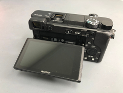 Sony A6400 kit 16-50mm 1.700 кадров