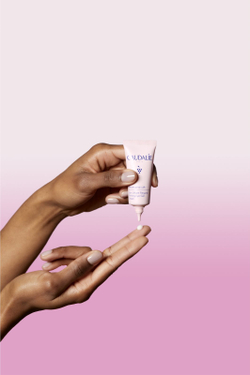 Caudalie Resveratrol-Lift - интенсивный крем для глаз с укрепляющим эффектом /   15  ml  / GTIN 3522930004233