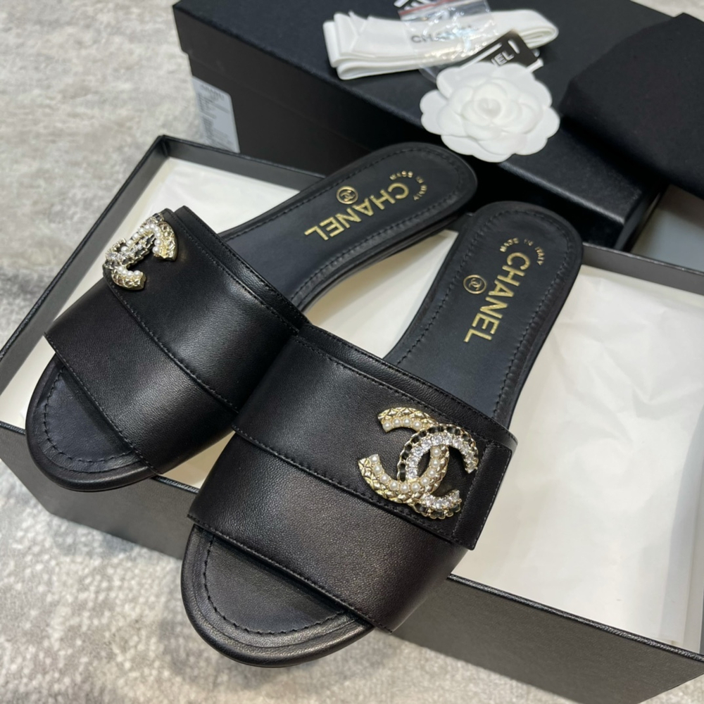 Chanel Slides