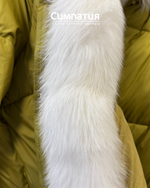 Стильная куртка лаймового цвета