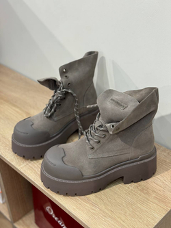 Ботинки из натуральной замши