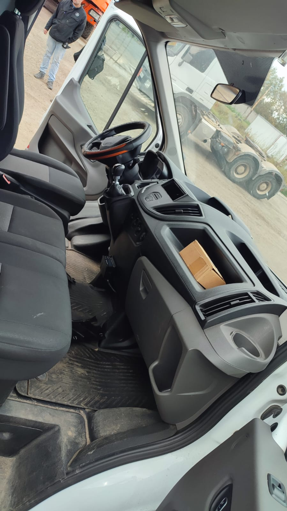 Ford TRANSIT Микроавтобус FED 350L EF (Рефрижератор, Дизельный, 2,2 л, 155 л.с.)