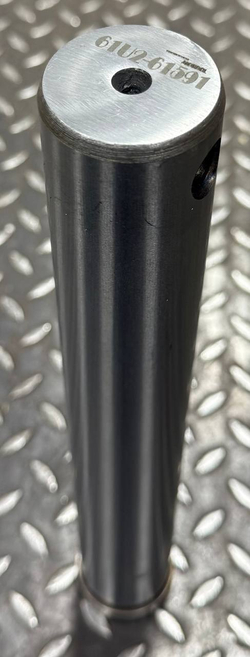 Палец 61U2-61591