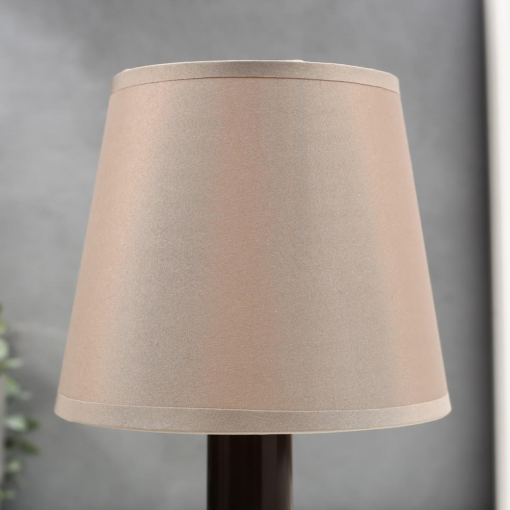 Лампа настольная  1хЕ14 15Вт д=16,5 см, высота=27,5 см (коричневый)