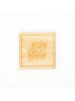 Менажница с гравировкой из кедра