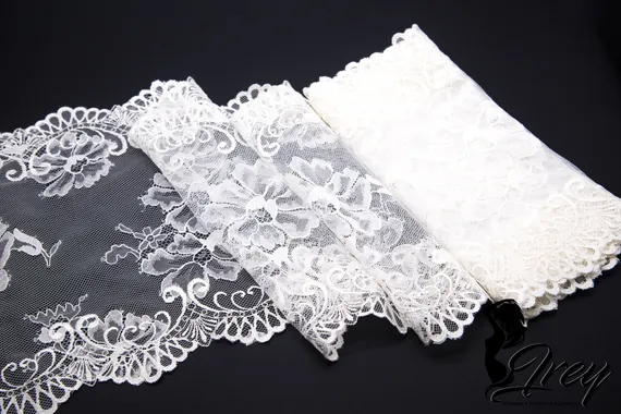 05-87 Вышивка на эласт. сетке 26 см, айвори 004