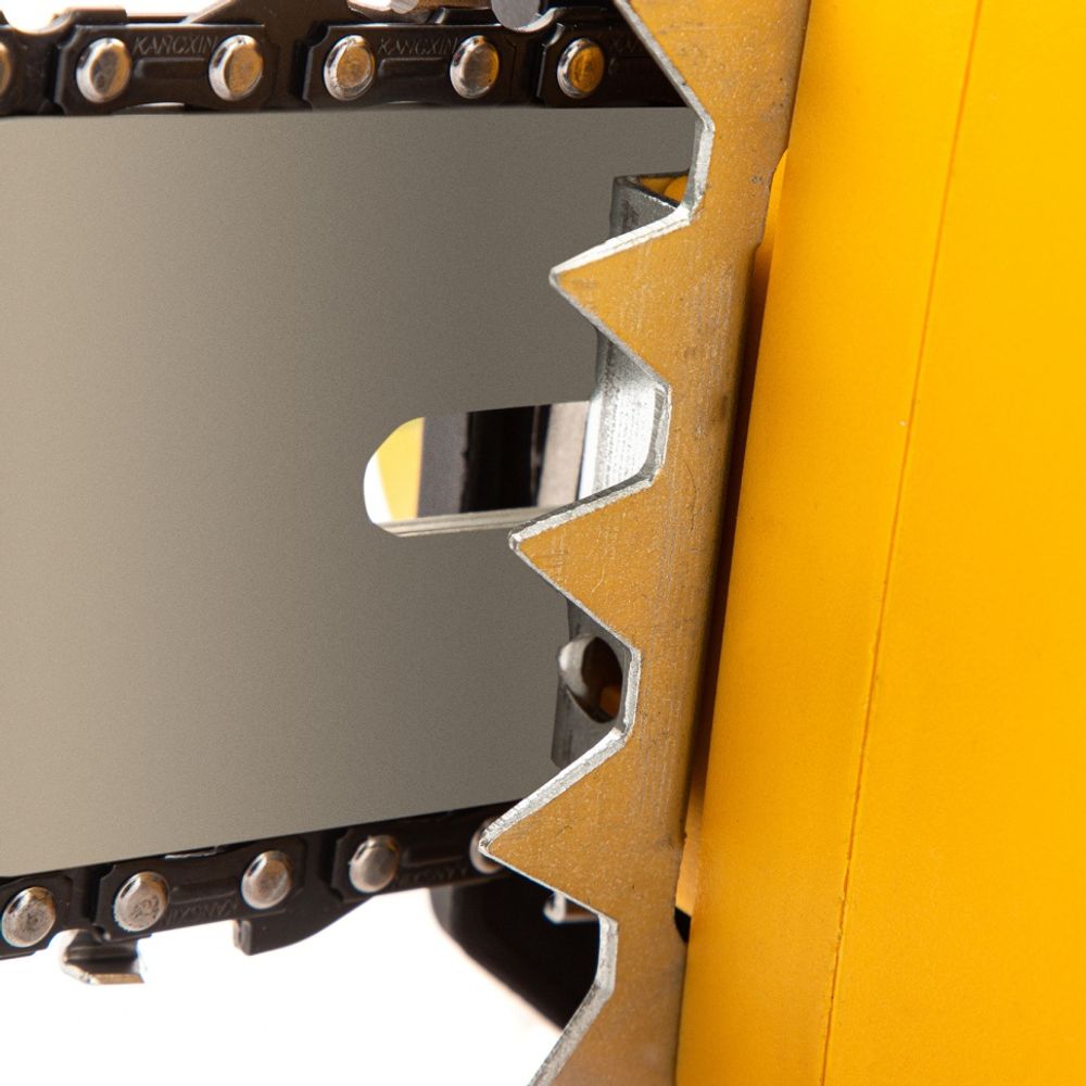 Пила цепная электрическая EDS-2000P, 2 кВт,поперечная, шина 40 см, шаг 3/8, паз 1.3 мм, 57 звеньев Denzel, 95616