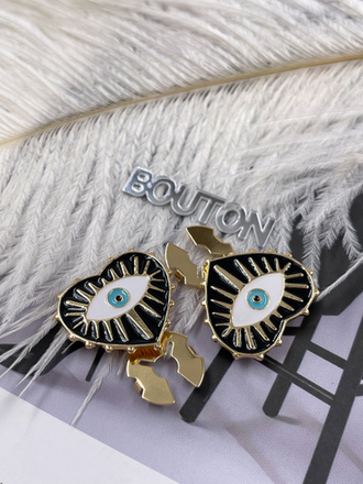 Накладка на пуговицу в форме сердца с глазом золотистая с черной эмалью