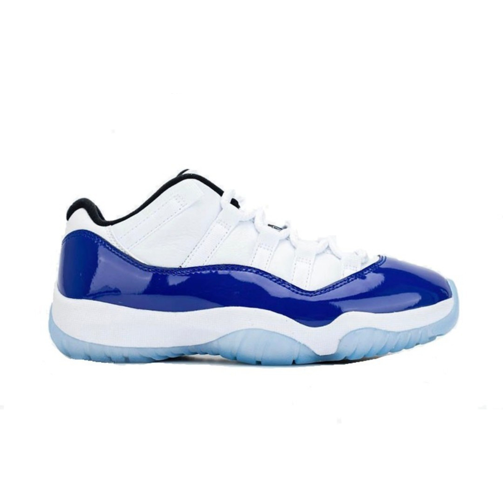 Air Jordan 11 Low WMNS “Concord”