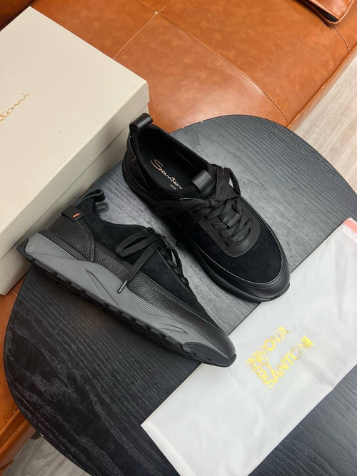 Кроссовки Santoni