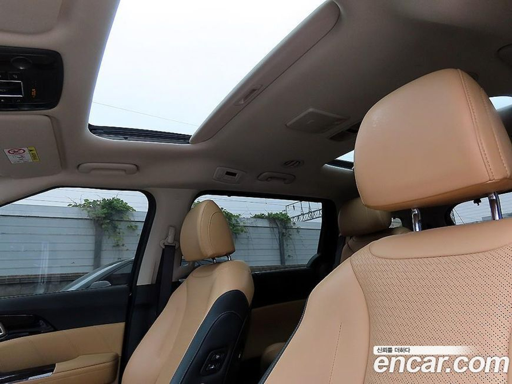 Kia Carnival (Sedona) 4 Generation Бензин 7-и местный Signatures (05.2022)