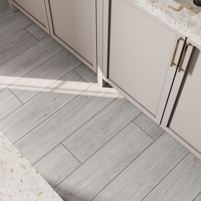 Ламинат Eversense Classic 8/34 Aqua Plus EL1053 Дуб Виктория серый