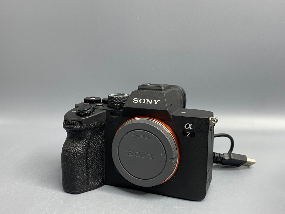Sony A7 IV 44.000 кадров