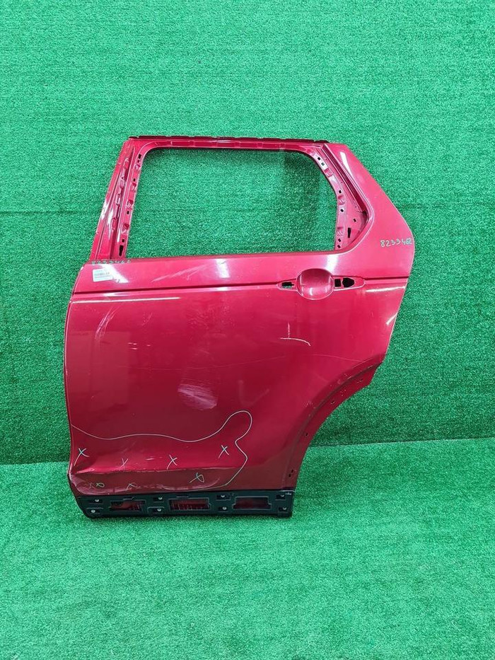 Дверь задняя левая LR Discovery Sport (2014-н.в.)