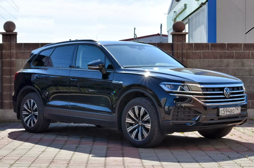 VOLKSWAGEN Touareg 2021