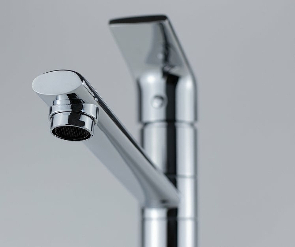 СМЕСИТЕЛЬ ДЛЯ КУХНИ ESKO ONTARIO ON - 519 ПОВОРОТНЫЙ ИЗЛИВ