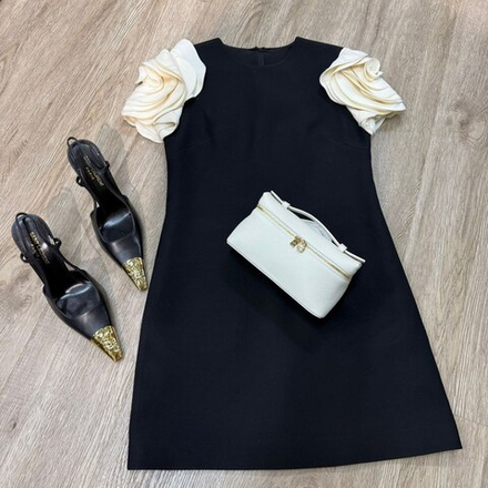 Платье Valentino