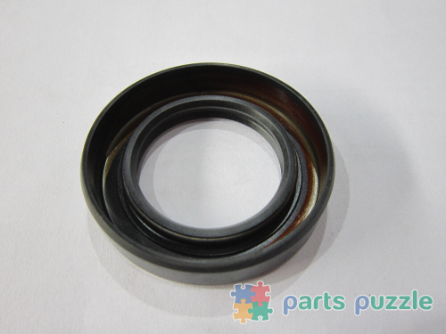 Сальник коленчатого вала передний / SEAL АРТ: 050209123