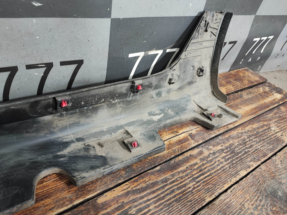 Накладка порога правого Kia Rio 4 X-Line 17-нв Б/У Оригинал 87752H0500