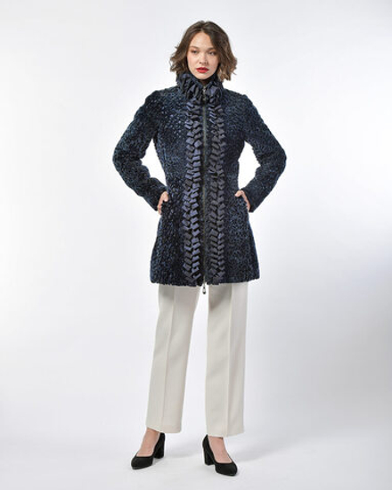 Шуба из перфорированной овчины