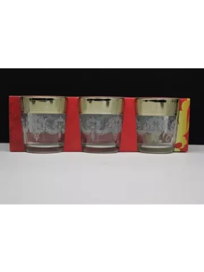 Стакан для напитков сока и воды