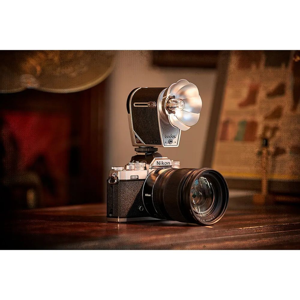 Накамерная вспышка Godox LUX Cadet