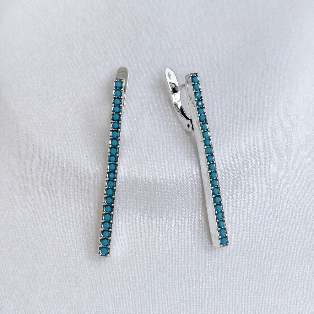 "Эмилия" серьги в серебряном покрытии из коллекции "Венгрия" от Jenavi с английским замком