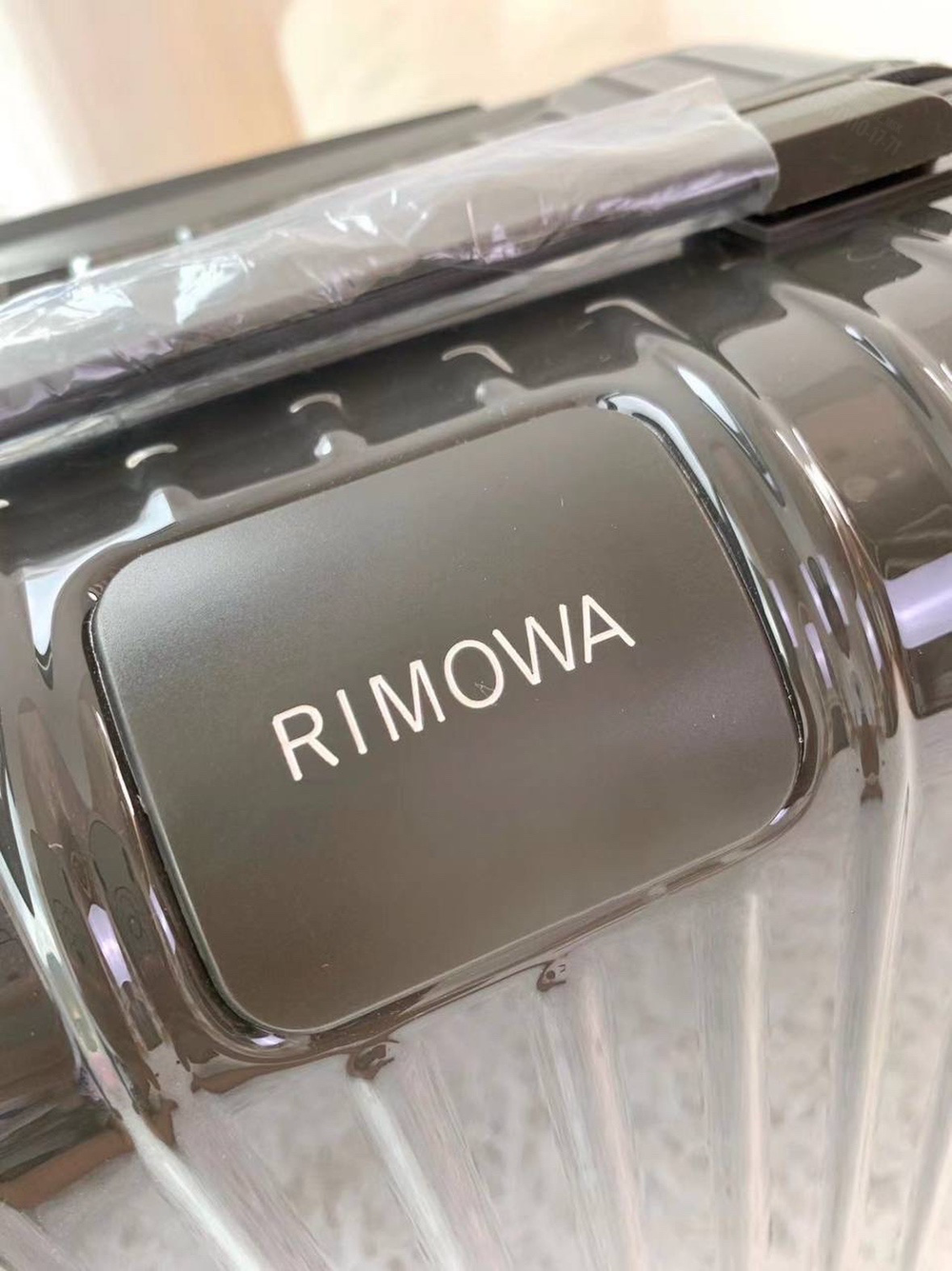 Дорожный чемодан Rimowa