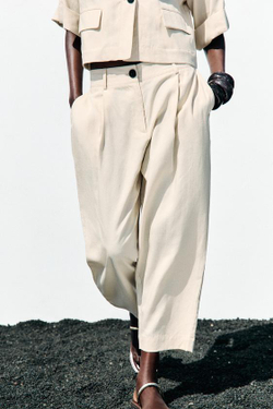 ZARA БРЮКИ С ЗАЩИПАМИ И ЭЛАСТИЧНЫМ ПОЯСОМ, ПЕСОЧНЫЙ