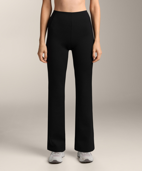 OYSHO Расклешенные брюки с высокой посадкой и эффектом неопрена, черный