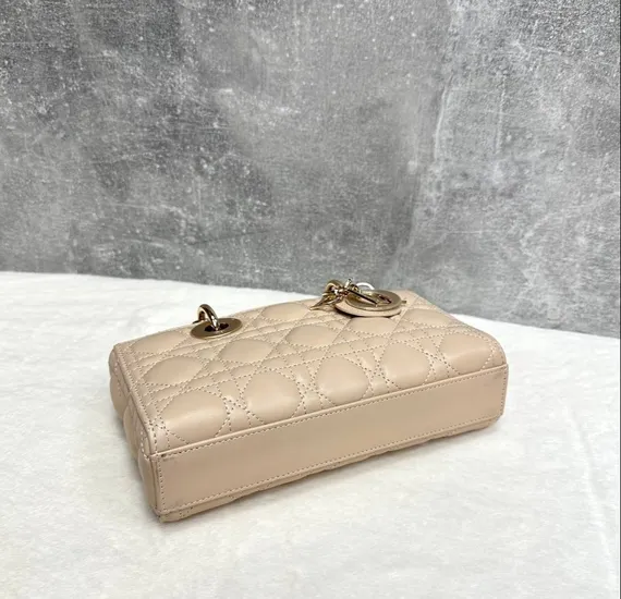Сумка Dior Lady D-joy бежевый